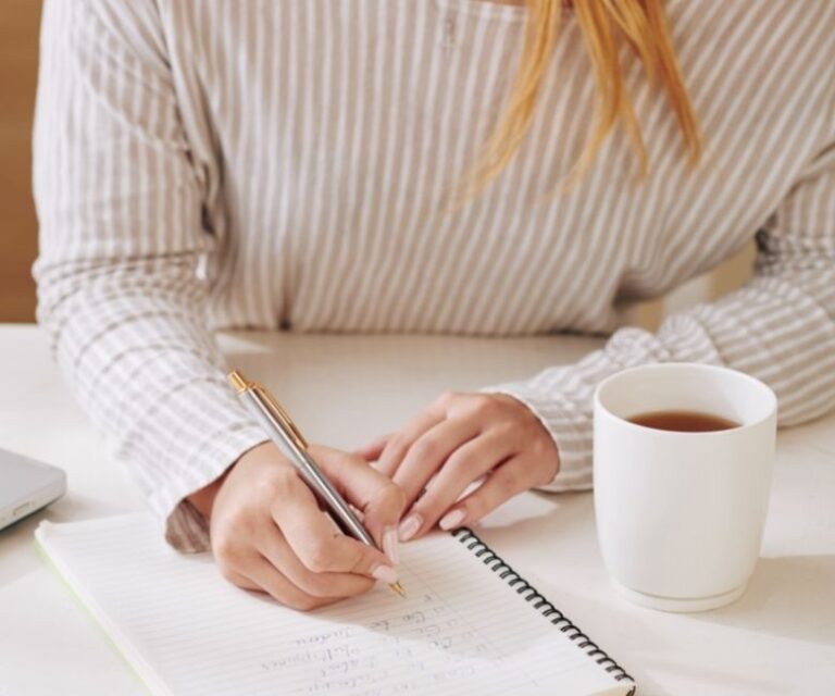 28 Positive Affirmations for Unstoppable Women
