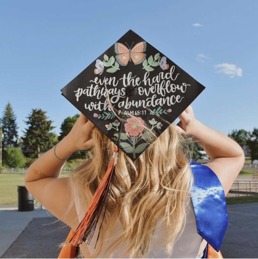 13 Hilarious Grad Cap Ideas You Can't Miss – Tassel Toppers