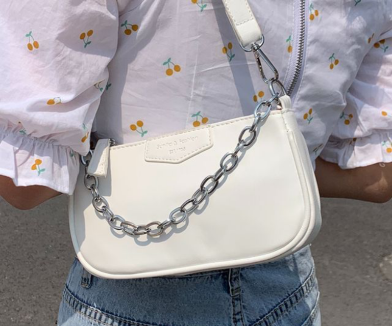 33 Best Chic y2k Fashion Shoulder Bags to Get ASAP