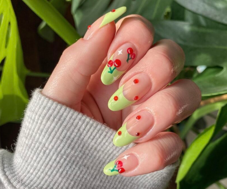 Những bộ mobile nails mùa thu những năm gần đây đều sử dụng màu xanh ôliu tinh tế để mang lại sự thời trang và sang trọng cho phụ nữ. Với những thiết kế tinh tế của chúng tôi, bạn sẽ chắc chắn thu hút sự chú ý của mọi người trong mùa thu sắp tới. Hãy để chúng tôi giúp bạn trở thành người phụ nữ quyến rũ và thời thượng nhất.