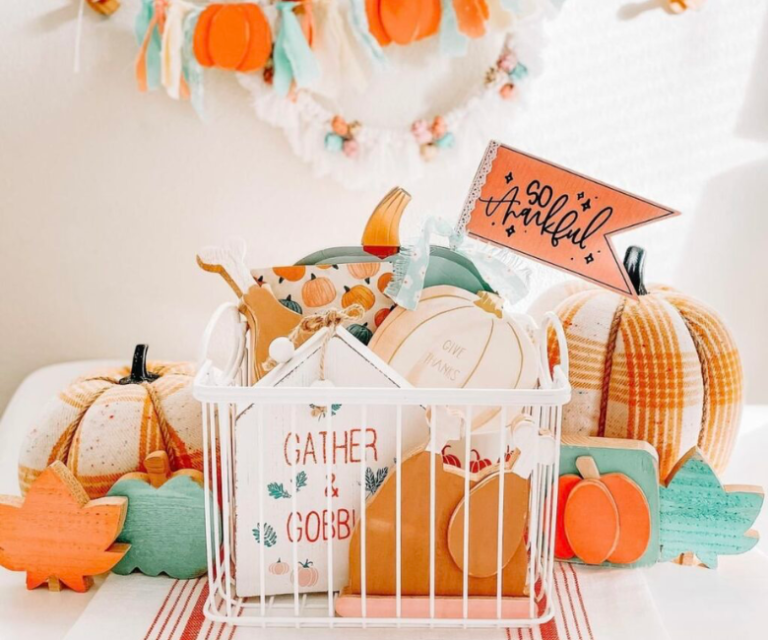 34 Best Thanksgiving Decors to get for the Holiday