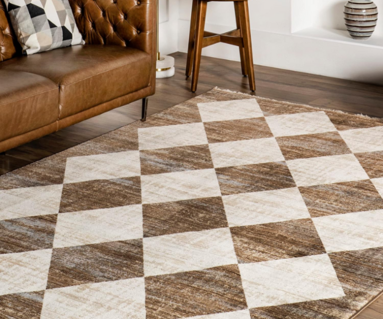 19 Best Budget-Friendly Farmhouse Area Rugs from Amazon